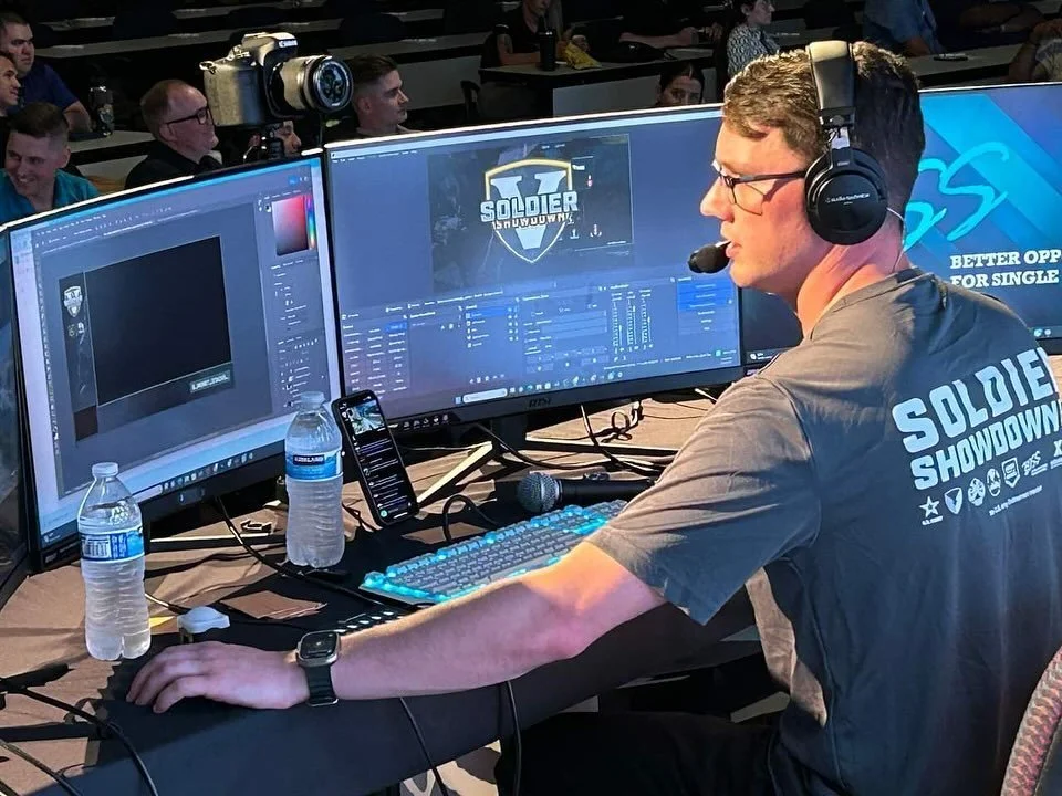 Live event broadcasting and commentary